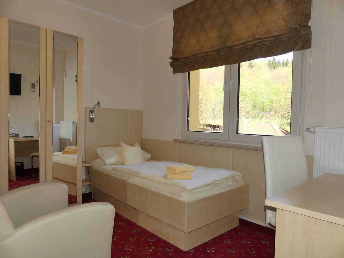 Ferienhotel Wolfsmuehle Rodishain Exterior photo